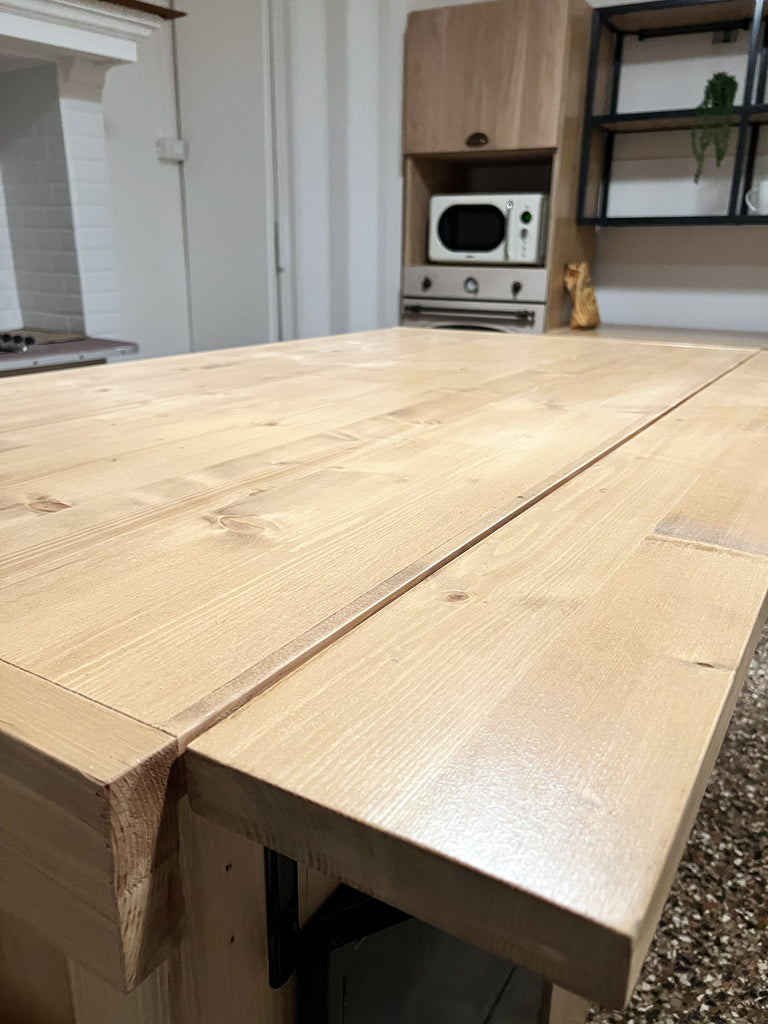 Cucina modello Rialto mobile con colonna 210x64xh90cm  + Isola personalizzata con lato snack a ribalta 150X90XH100cm scolapiatti e pensili in metallo TUTTO SU MISURA