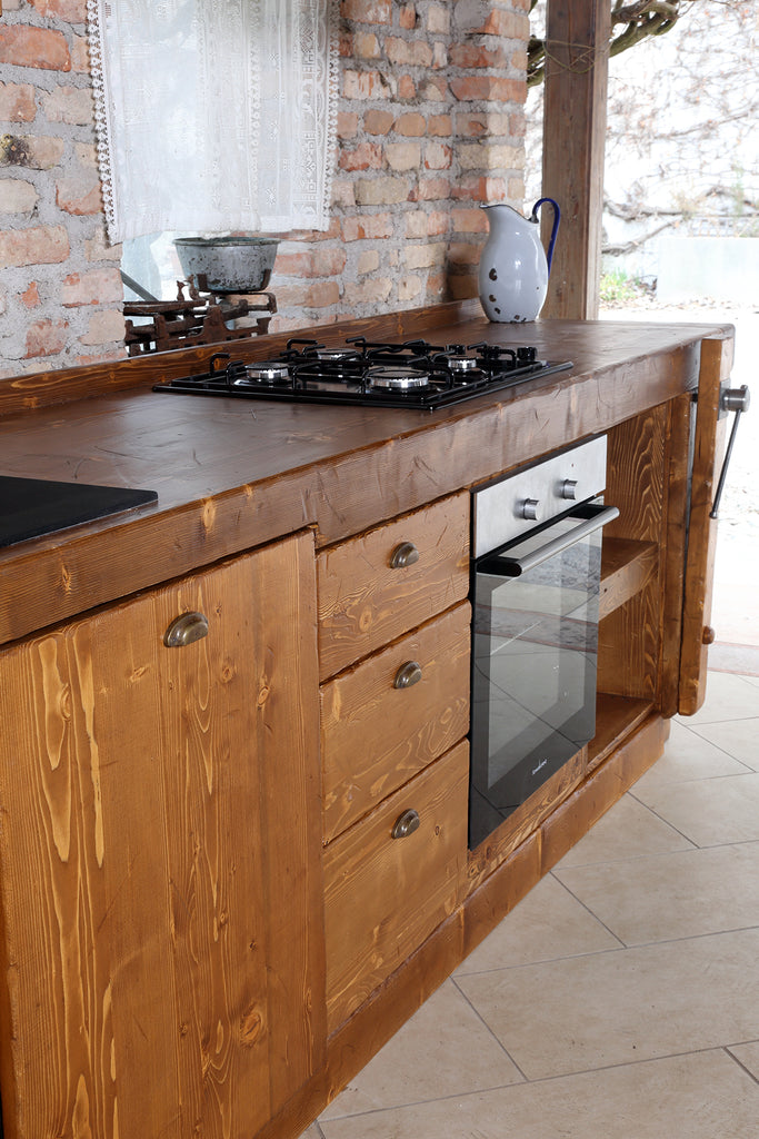 Linear kitchen VENEZIA LIDO INDUSTRIAL / RUSTIC style in solid wood predisposition for appliances dish drainer included and hood on request dimensions 320x65xh90cm
