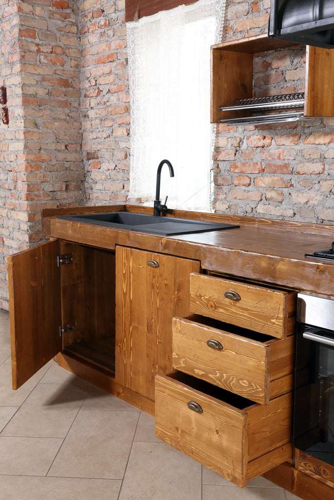 Linear kitchen VENEZIA LIDO INDUSTRIAL / RUSTIC style in solid wood predisposition for appliances dish drainer included and hood on request dimensions 320x65xh90cm
