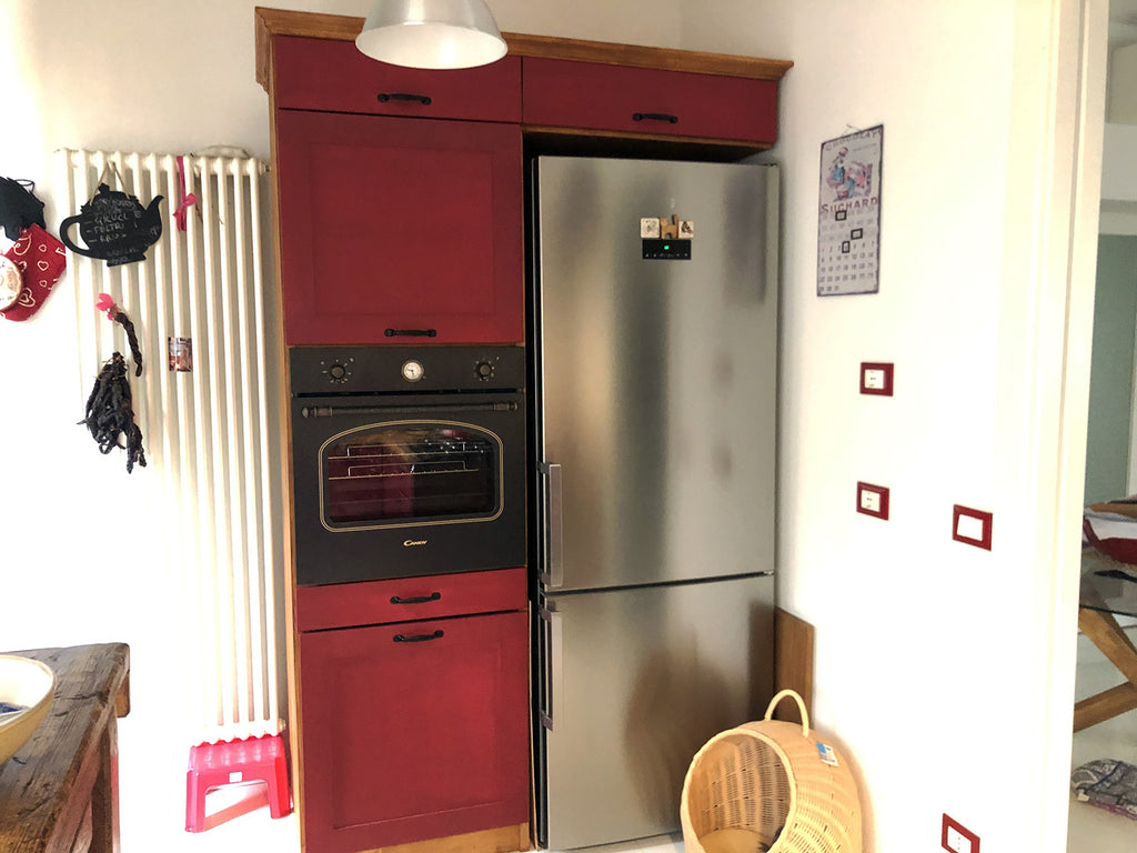 Corner kitchen in NEOCLASSIC style in solid wood with provision for appliances, dimensions 210-150x65xh230cm + column