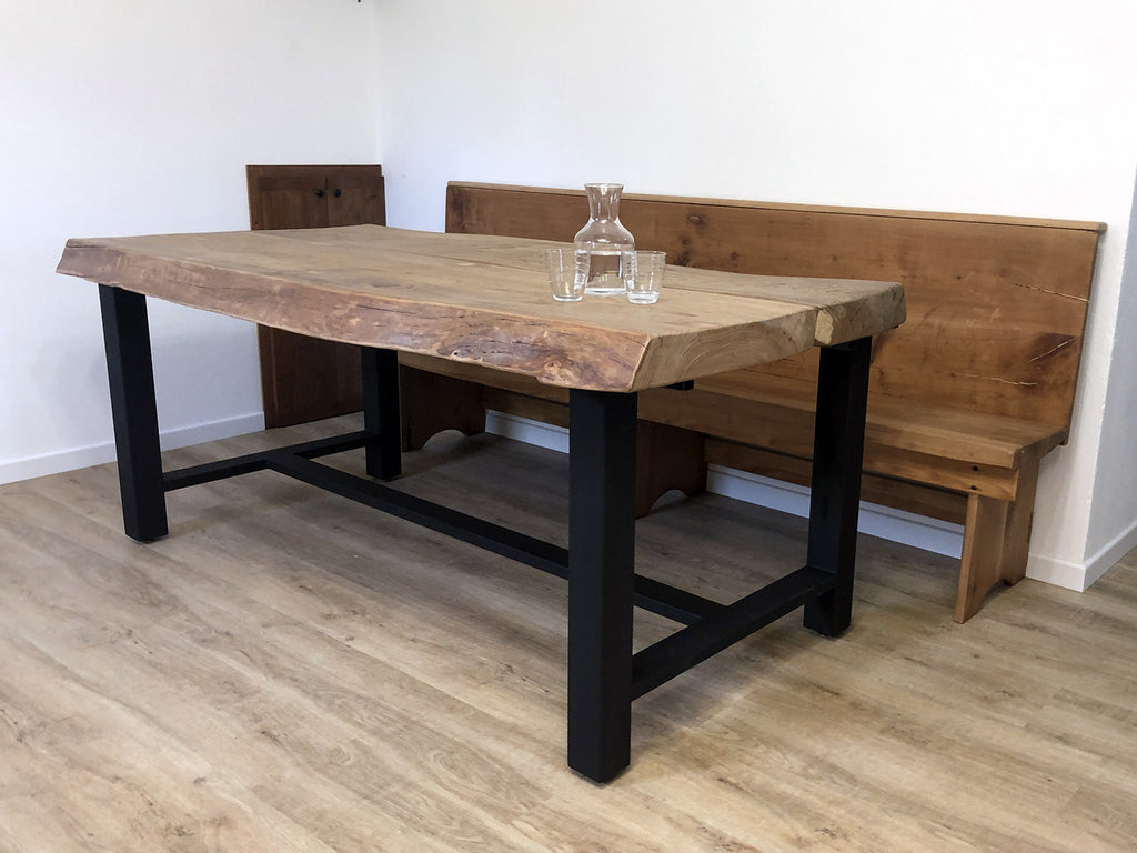 COUNTRY / RUSTIC style kitchen in solid ash and fir with stone sink, dishwasher ready, measures 280x65xh90 cm