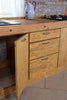 Cucina lineare stile misto INDUSTRIAL / COUNTRY legno massello ad effetto vissuto predisposizione elettrodomestici 465x65xh90 cm