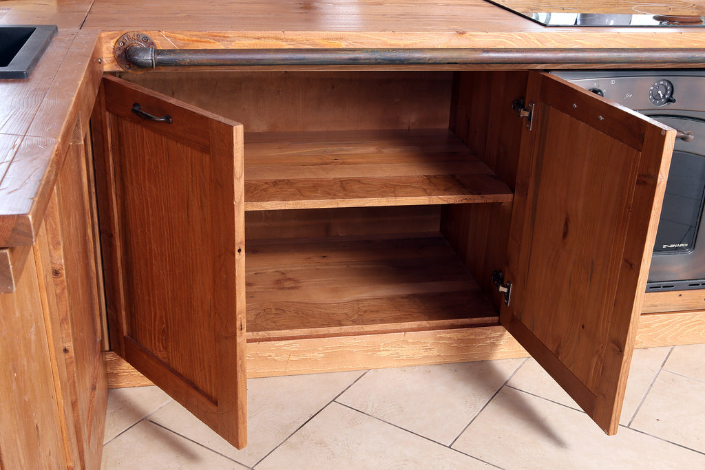 Cucina angolare stile INDUSTRIAL / COUNTRY TUTTO legno massello finitura ad effetto rovinato predisposizione elettrodomestici 280x160x65xh87 cm