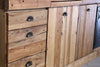 Cucina lineare stile misto COUNTRY / RUSTICA TUTTA in legno massello ad effetto rovinato predisposizione elettrodomestici 330x65xh87 cm