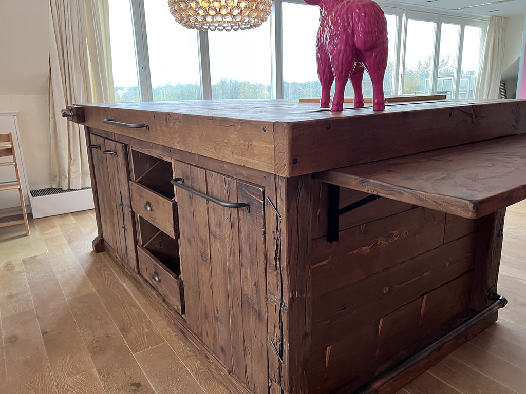 Isola Cucina AMBURGO stile INVECCHIATO | ROVINATO | INDUSTRIAL in legno massello con piano estraibile 230x130xH90cm SU MISURA