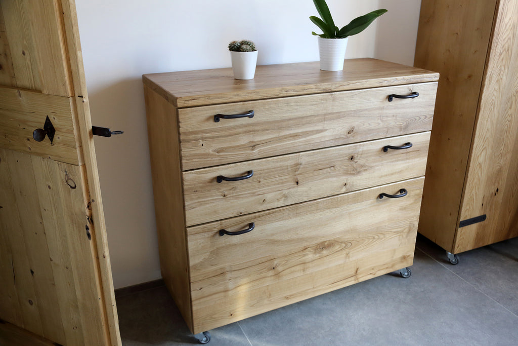 Bridge bedroom with wall mounted headboard shelves + chest of drawers and wardrobe model TOKIO COUNTRY style in solid ash wood, personalized and MADE TO MEASURE