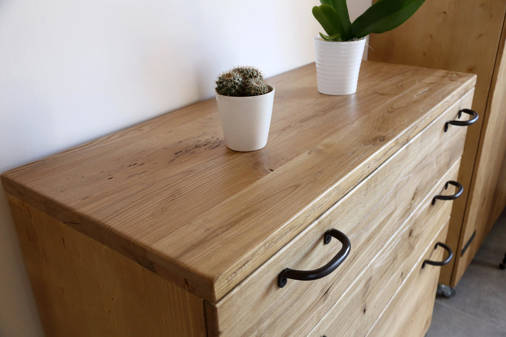 Bridge bedroom with wall mounted headboard shelves + chest of drawers and wardrobe model TOKIO COUNTRY style in solid ash wood, personalized and MADE TO MEASURE