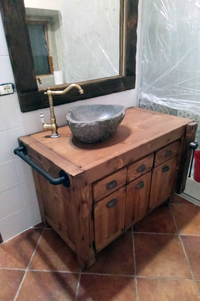 Mobile bagno stile INDUSTRIAL mod. Valentina in legno massello + Lavabo in pietra e rubinetto specchio e porta rotolo opzionali misure 110x60xh72+15cm