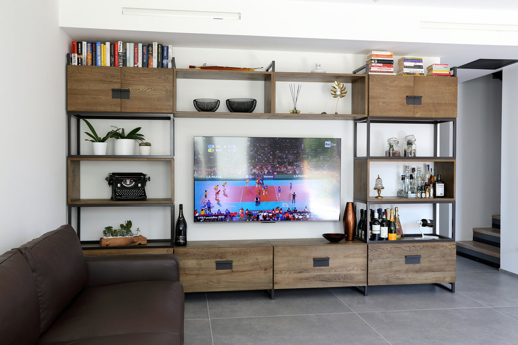 Mobile soggiorno libreria porta TV linea TOKIO stile INDUSTRIAL struttura in ferro ante in frassino massello 320x40xh230cm SU MISURA