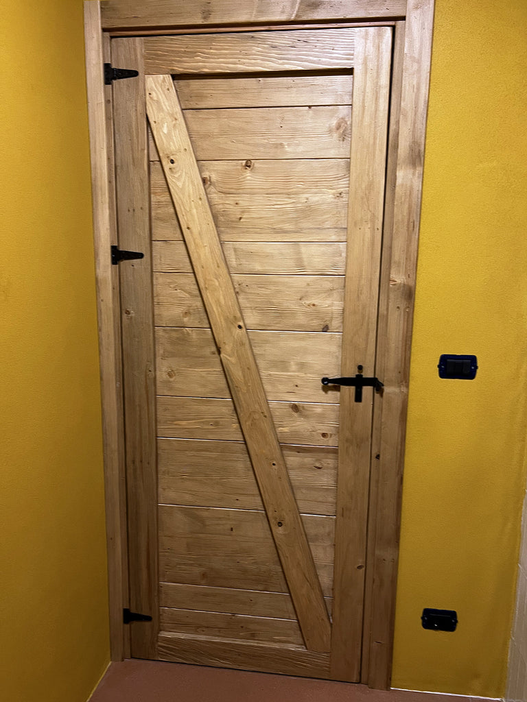 INDUSTRIAL style interior sliding door in solid wood with pulleys on iron rail 95xh220 cm customizable