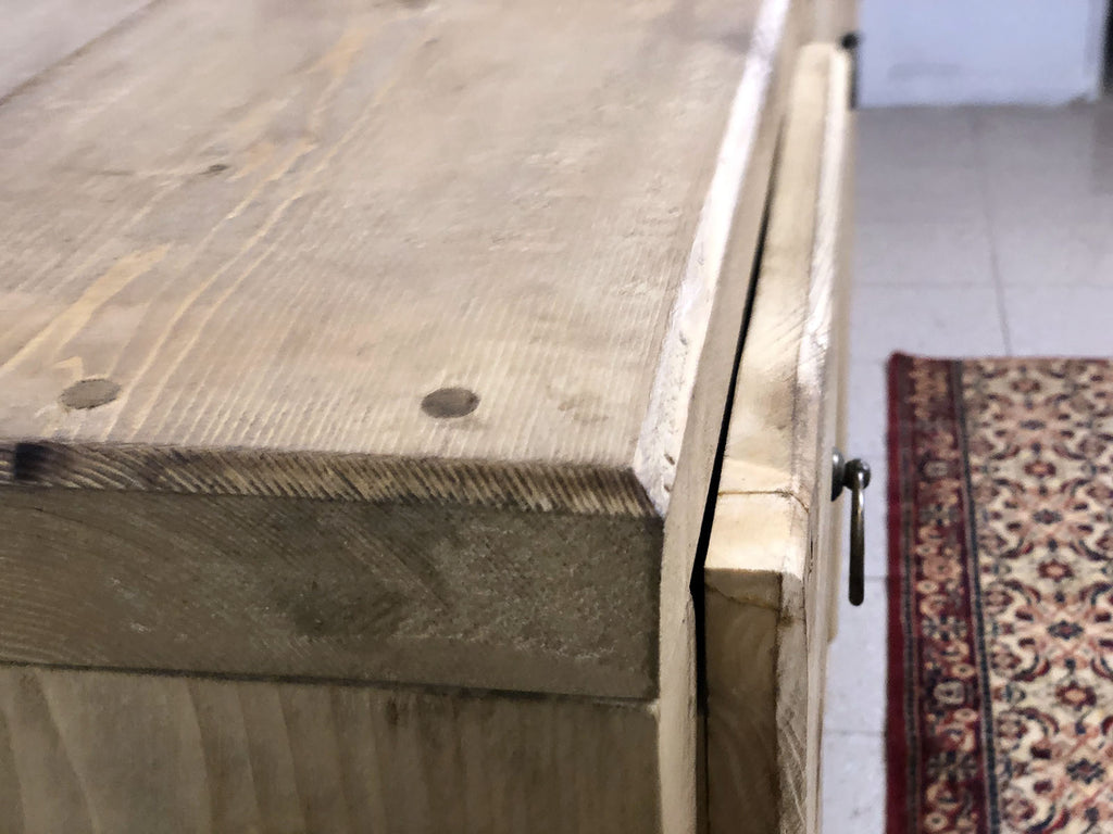 Mobile stile COUNTRY multiuso Credenza e Bagno legno massello a due ante e tre cassetti misure 130x50xh80 cm