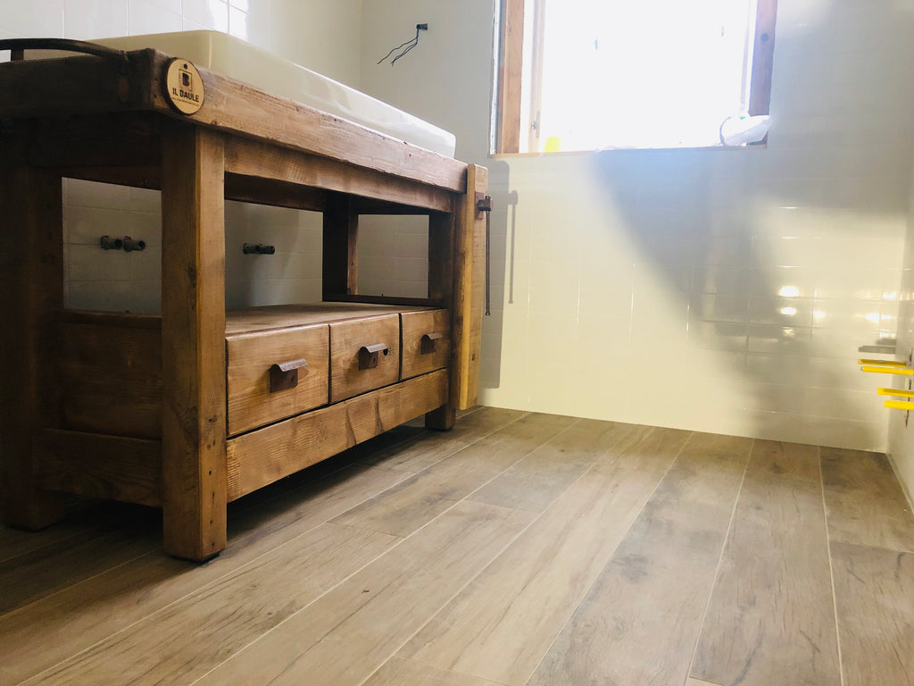 Mobile bagno stile BANCO DA FALEGNAME / INDUSTRIAL legno massello predisposizione lavabo rettangolare grande 156x58xh90 cm