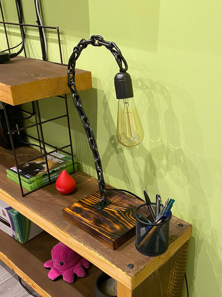 Abat jour Abasciur Table lamp with chain support INDUSTRIAL style base in fir wood + Edison light 18x20xh40 cm our production