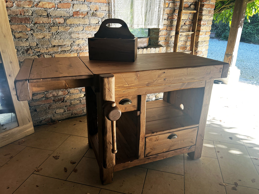 Tischlerwerkbank für Möbel mit ausziehbarer Platte, doppelseitiger Schublade und transportablem Flaschenhalter, Maße 115-165x65h90 cm