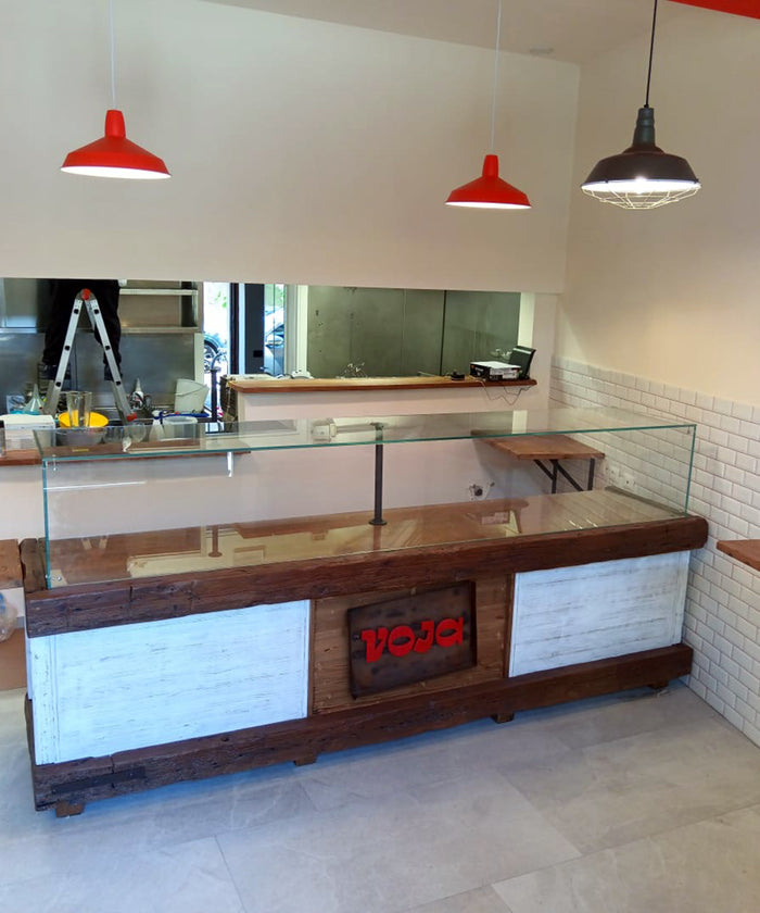 Bancone Pizzeria con vetrina e TOP in vetro in legno massello SU MISURA stile RUSTICO INVECCHIATO SHABBY misure 320x70xh130 cm piano a ribalta da 50x70 cm