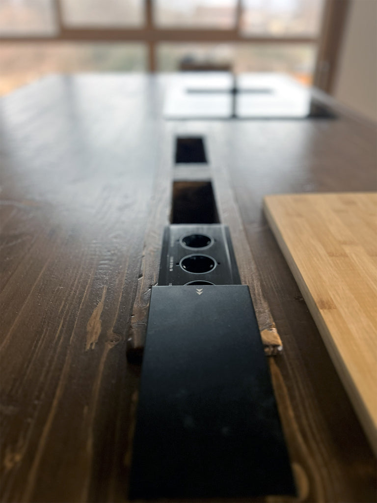 Linear kitchen with column and island INDUSTRIAL style kitchen entirely in solid wood 