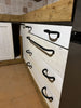 Cucina angolare BIANCO SHABBY / INDUSTRIAL mod. BERGAMO con scolapiatti a giorno mensole pensili cappa bidone predisposizione elettrodomestici 430-210x70xh90-220 cm in legno massello