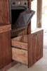 Cucina lineare con colonna e Isola Cucina in stile INDUSTRIAL interamente in legno massello