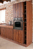 Cucina lineare con colonna e Isola Cucina in stile INDUSTRIAL interamente in legno massello