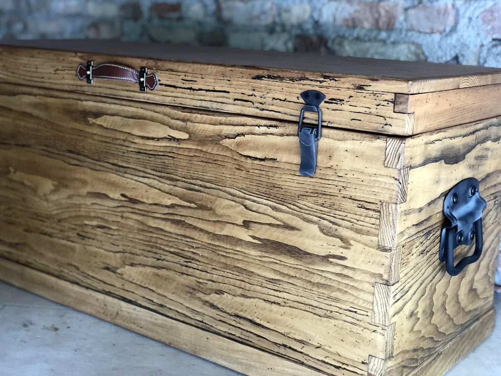 Trunk chest furniture hallway entrance veranda COUNTRY style solid antique ash wood 100x40xh50 cm