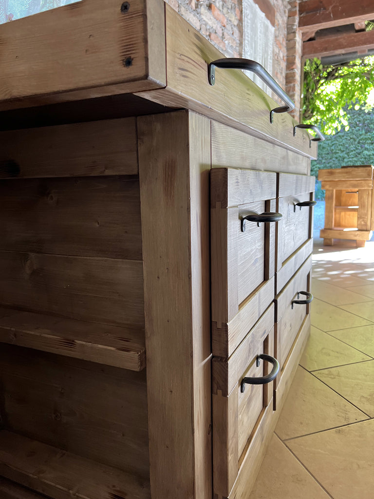 Cucina mini stile COUNTRY / INDUSTRIAL in legno massello con lavello miscelatore e piano cottura inclusi 160x70xh90 cm