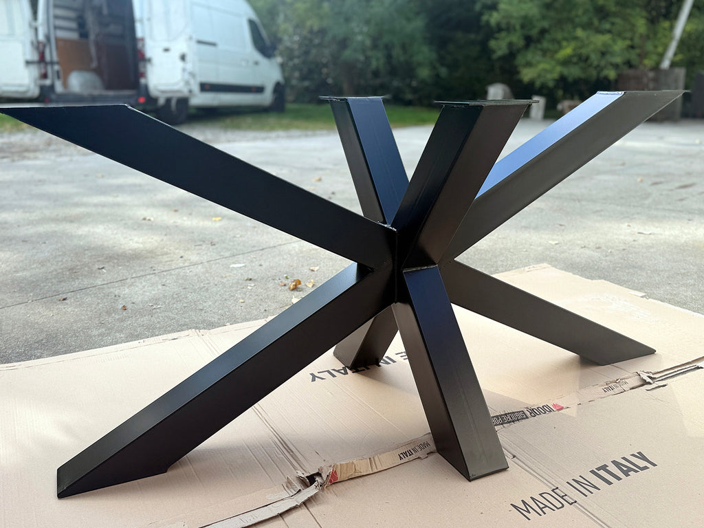 INDUSTRIAL COUNTRY style table with a 7 cm bark-stripped elm top and star-shaped iron base | 200×100×H78 cm