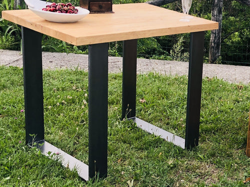 Fester Küchen- und Esstisch im INDUSTRIAL VISSUTO-Stil aus Massivholz und Eisenbeinen, Maße 200 x 100 x 80 cm