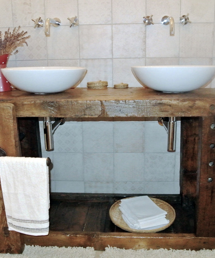 Mobile bagno BANCO FALEGNAME VISSUTO E ANTICO in legno massello predisposizione per due lavabi da appoggio opzionali 160x50xh80 cm