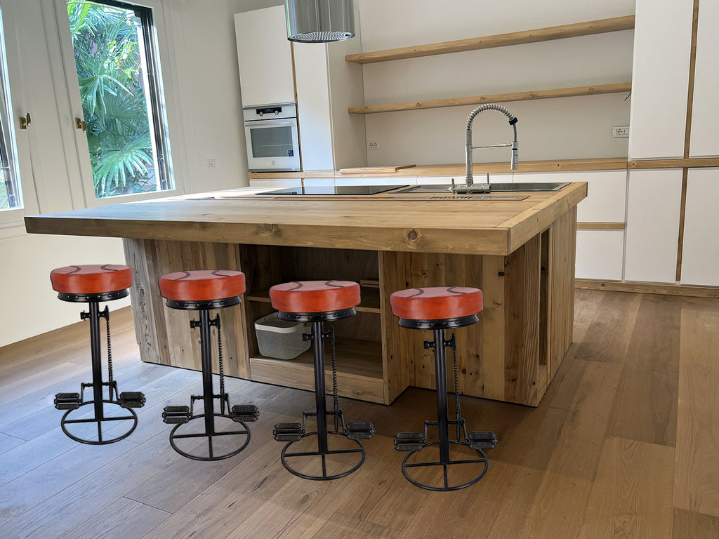 Hoher Hocker H. 80 cm BAR PUB Typ Fahrraddesign INDUSTRIE-Stil Metallrahmen und Kunstledersitz