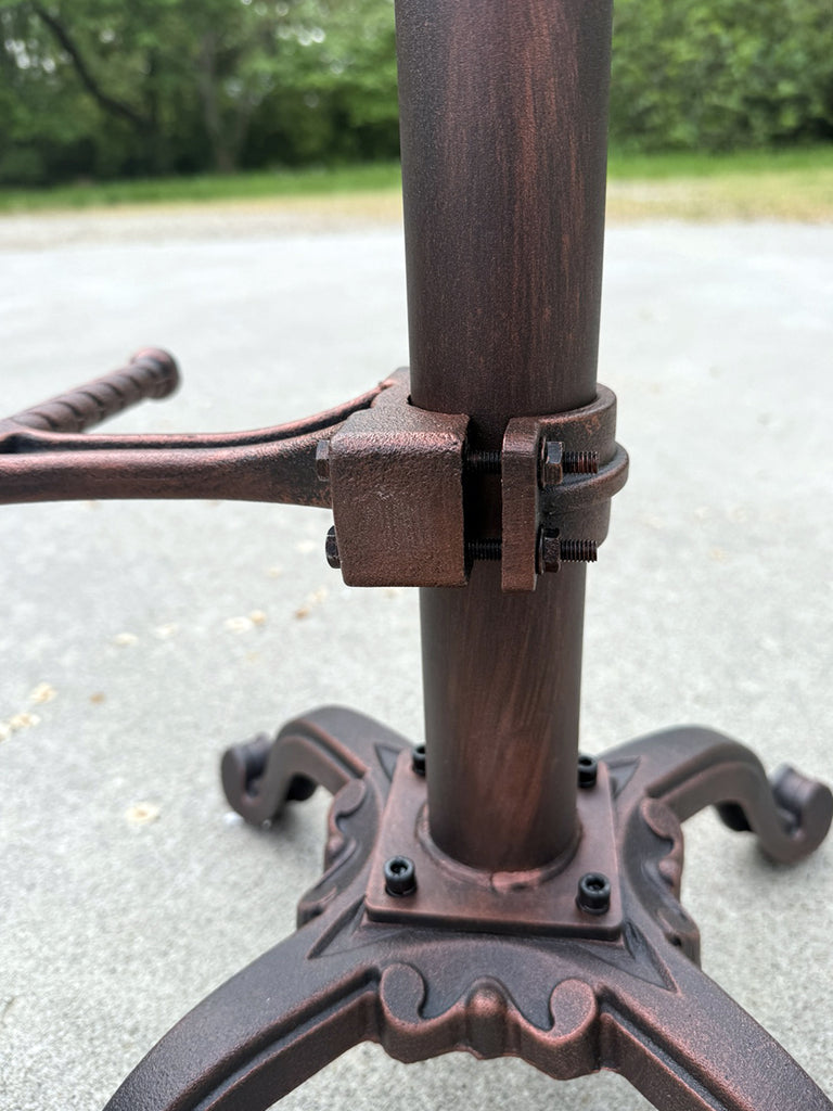 Adjustable screw high stool H. 60/70cm BAR PUB type Round design INDUSTRIAL style