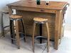 Hoher Hocker H. 50/60/70 cm mit Latten aus recycelten Eichenweinfässern im Industriestil in verschiedenen Ausführungen