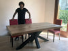 Tavolo stile INDUSTRIAL COUNTRY con piano in olmo scortecciato da 7 cm e struttura a stella in ferro | 200×100×H78 cm