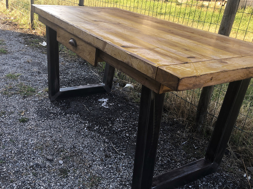 Tavolo fisso cucina e pranzo stile INDUSTRIAL SHABBY VISSUTO piano TOP abete 170x80xh78cm e gambe in ferro tubolare 8x8cm