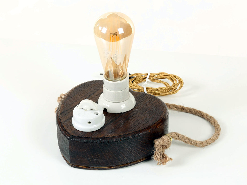 Abat jour Abasciur Lampada da tavolo a forma di cuore stile COUNTRY in legno e ceramica + luce Edison 40W 20x19xh23 cm nostra produzione